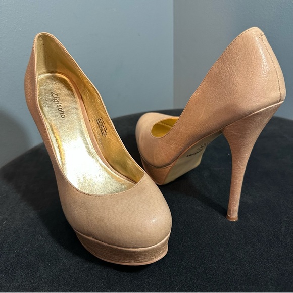Zigisoho Staple Platform Heels in Nude - Picture 1 of 8